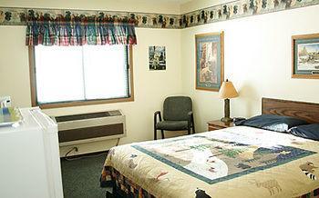 Riverside Inn