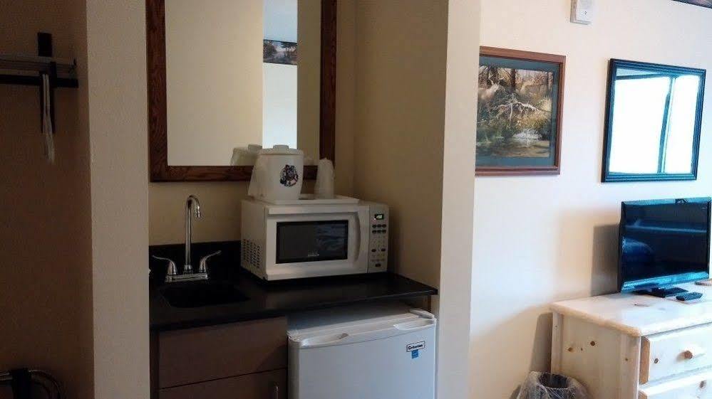 Inn Riverside 2*