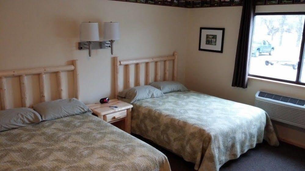 Inn Riverside Cold Spring